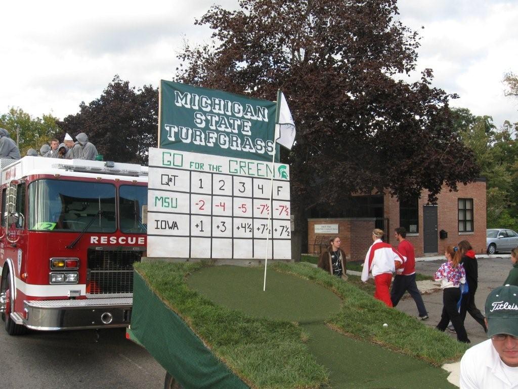 2008 HC Float 